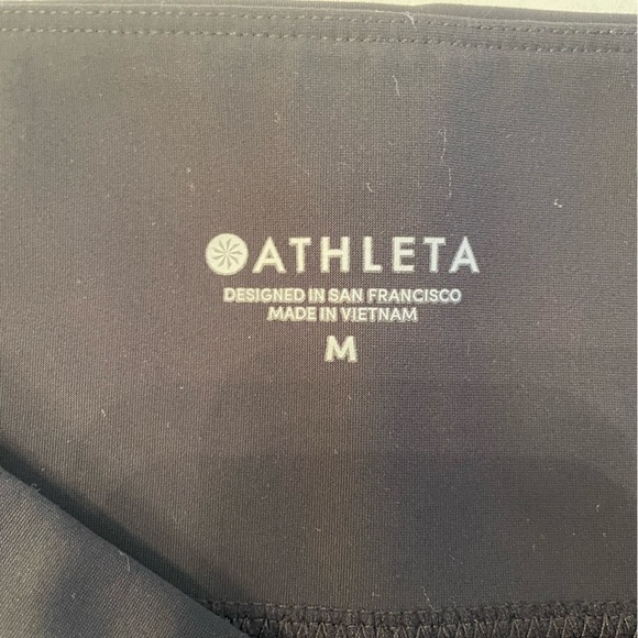 Athleta Black Front-Zip Stellar Crop Pants - Picture 3 of 6